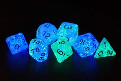 Frosted Glowworm - Dice Set - 8 Stuks